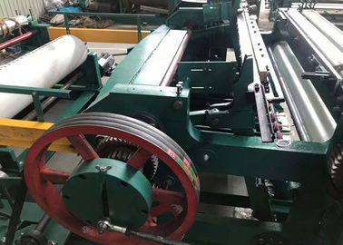 Low Center Of Gravity Titled Wire Mesh Making Machine With Take Up Units